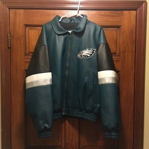 Eagles Jersey Men’s L